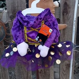 Pets apparel. Size small.